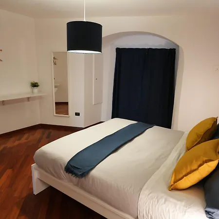 Due Passi Dal Borgo Antico *