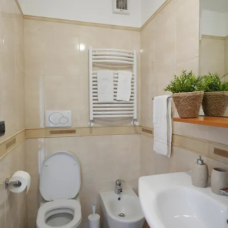 Due Passi Dal Borgo Antico شقة *